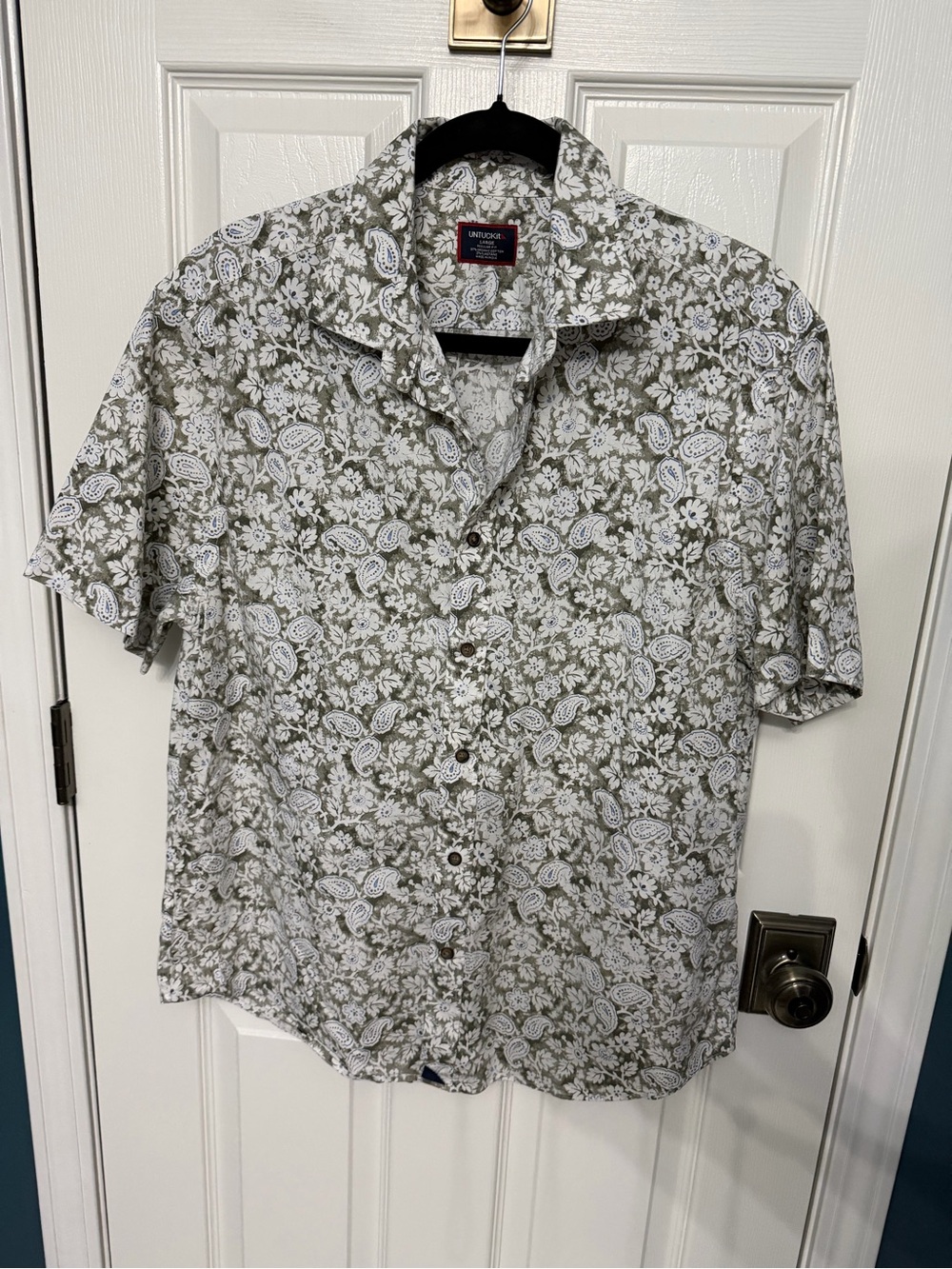 UNTUCKit Olive and White Paisley Floral Short-Sleeve Button Shirt